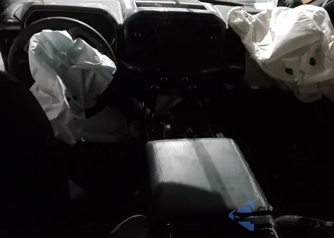 2023 Ford F150 Supercrew z USA, uszkodzony, nr VIN 1FTFW1EDXPFC53571